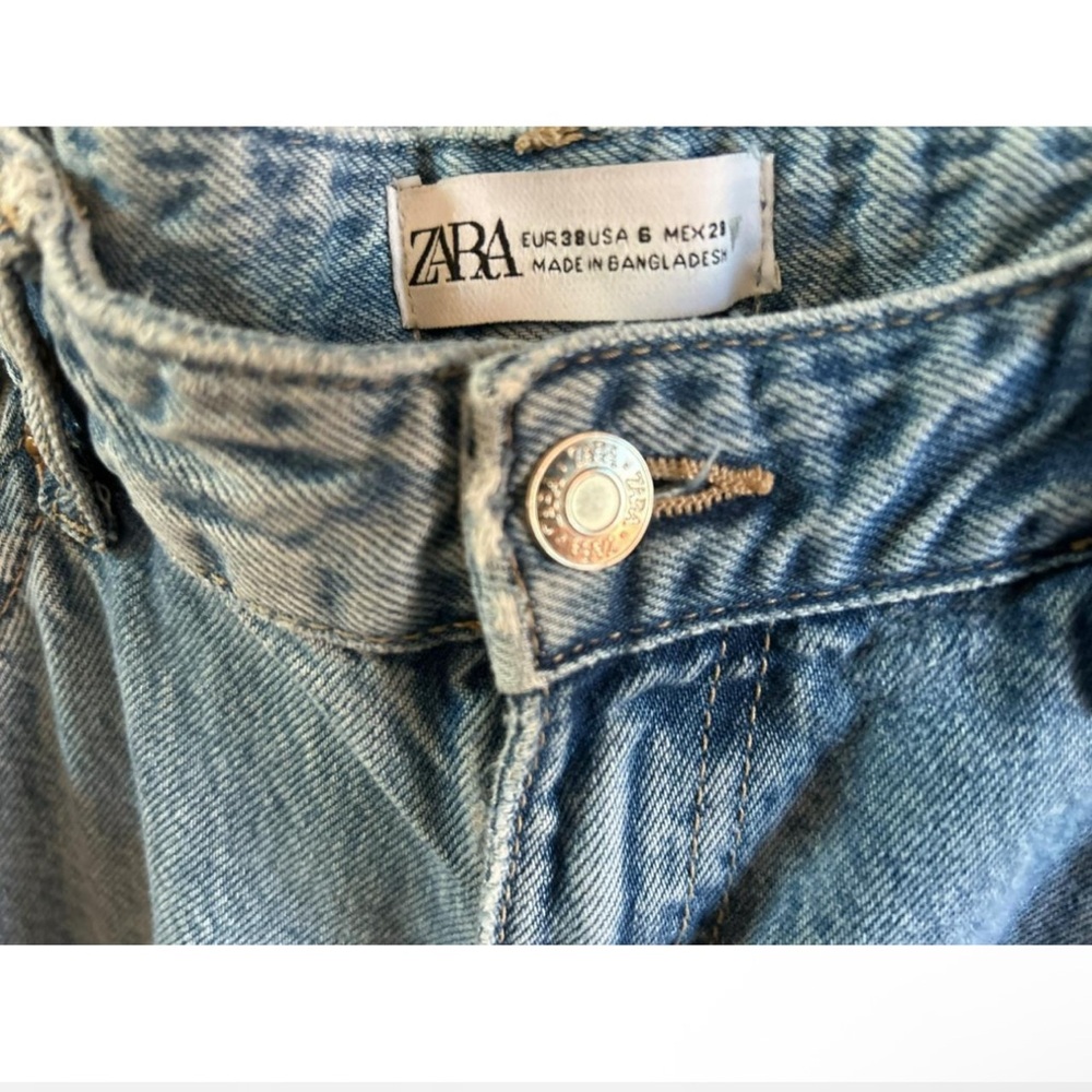 Zara Women's Straight Leg Jeans - Light Blue - Picture 5 of 7